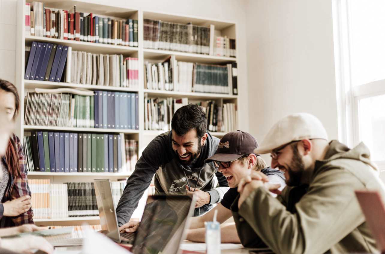 Diferencias entre diseño web a medida y WordPress MarkeThink Diseño web WordPress en Barcelona