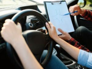 La importancia de las clases prácticas de coche Diseño web Autoescola Mir - Clases prácticas de conducción Montcada i Reixac